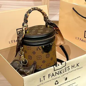 Louis Life Women’s Bag 2026 New Model – Crossbody Bag, Handbag, Ideal as a Birthday Gift for Your Girlfriend or Wife