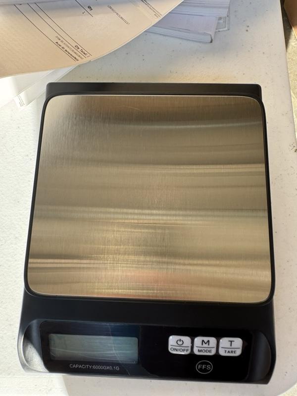 High Precision Electronic Kitchen Scale with Auto On Off Feature for Accurate Food and Liquid Measurements 6000g x 1g Capacity