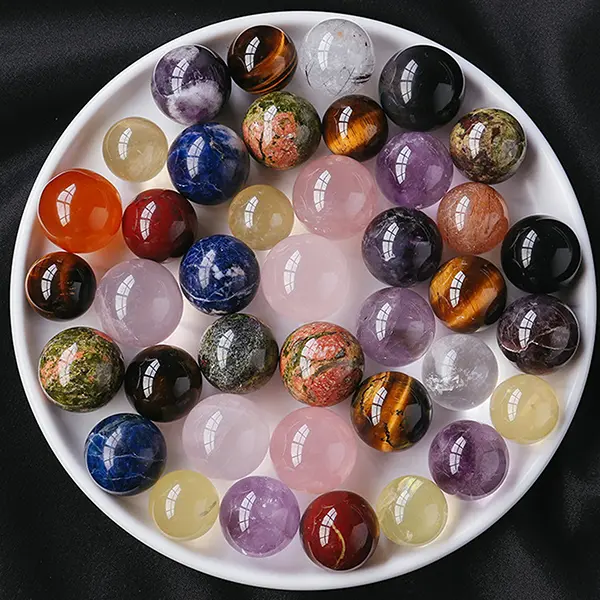 Wholesale crystal balls, crystal columns, carved pieces, and mineral labels, change the quantity according to the total price of the crystal you choose