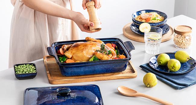 vancasso Starry 1.9/3.8 Quart Casserole Dish, Large Lasagna pan with lid, Stoneware Casserole with lid, Microwave Safe, Blue Heat Resistant Bakeware Oven