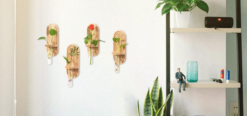 Hanging Plant Propagation Stations:  Set of 4, Rustic Wall Planter for Indoor Plants, Wood Plant Holder, Glass Terrarium Test Tube Propogation Vase for Home Office Decor