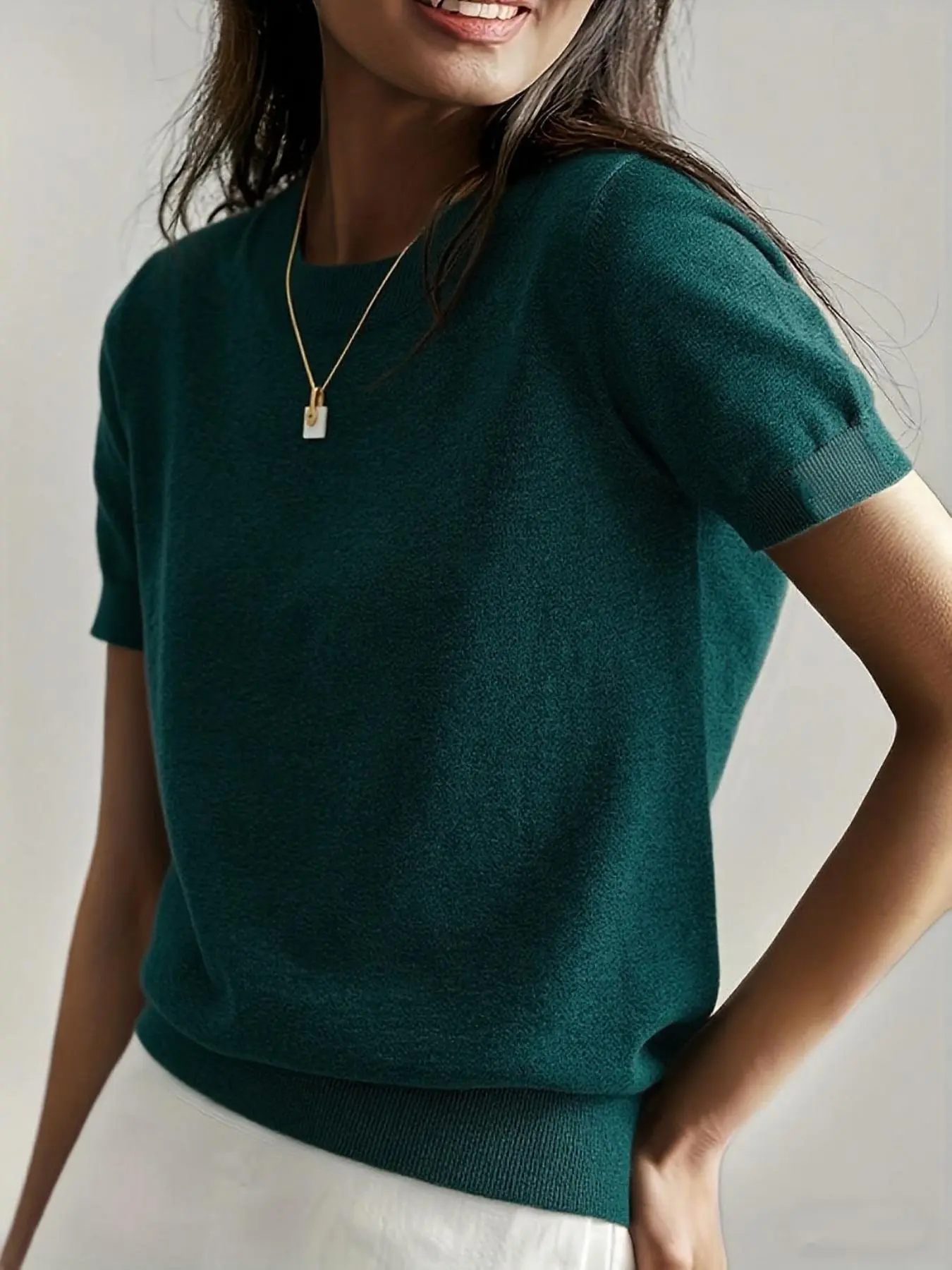 Women's Summer Lightweight Knitting Knitwear Loose Short Sleeve Top Piece, Minimalist Basic Casual Round Neck, Solid Color, Breathable Fabric, Perfect for Daily Wear & Travel