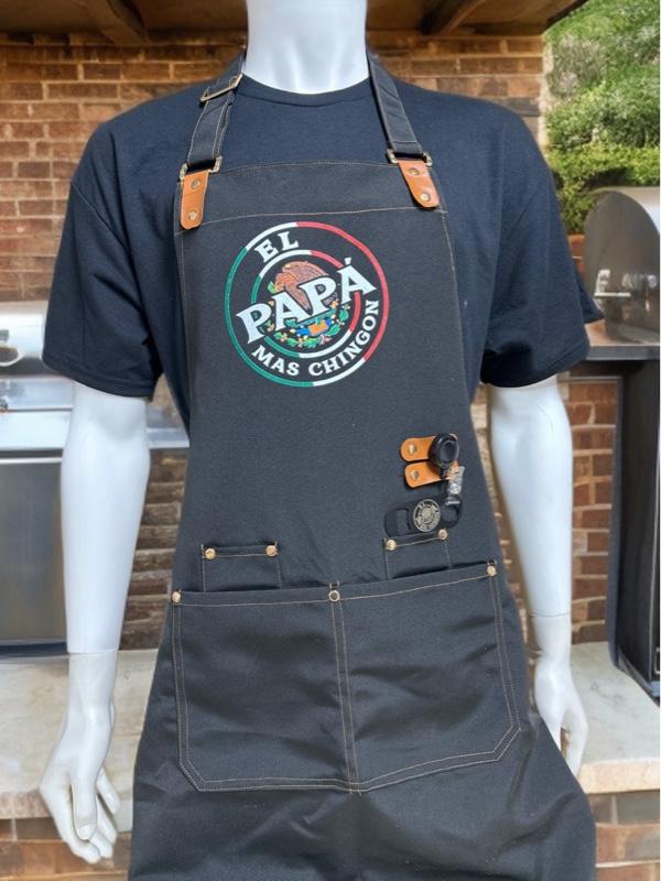 El Papa Más Chingon Men's Stylish BBQ Apron with Bottle Opener - Unique Design for Casual Outings & BBQ Gatherings - Perfect Gift for Dads & Boyfriends - Menswear Clothes