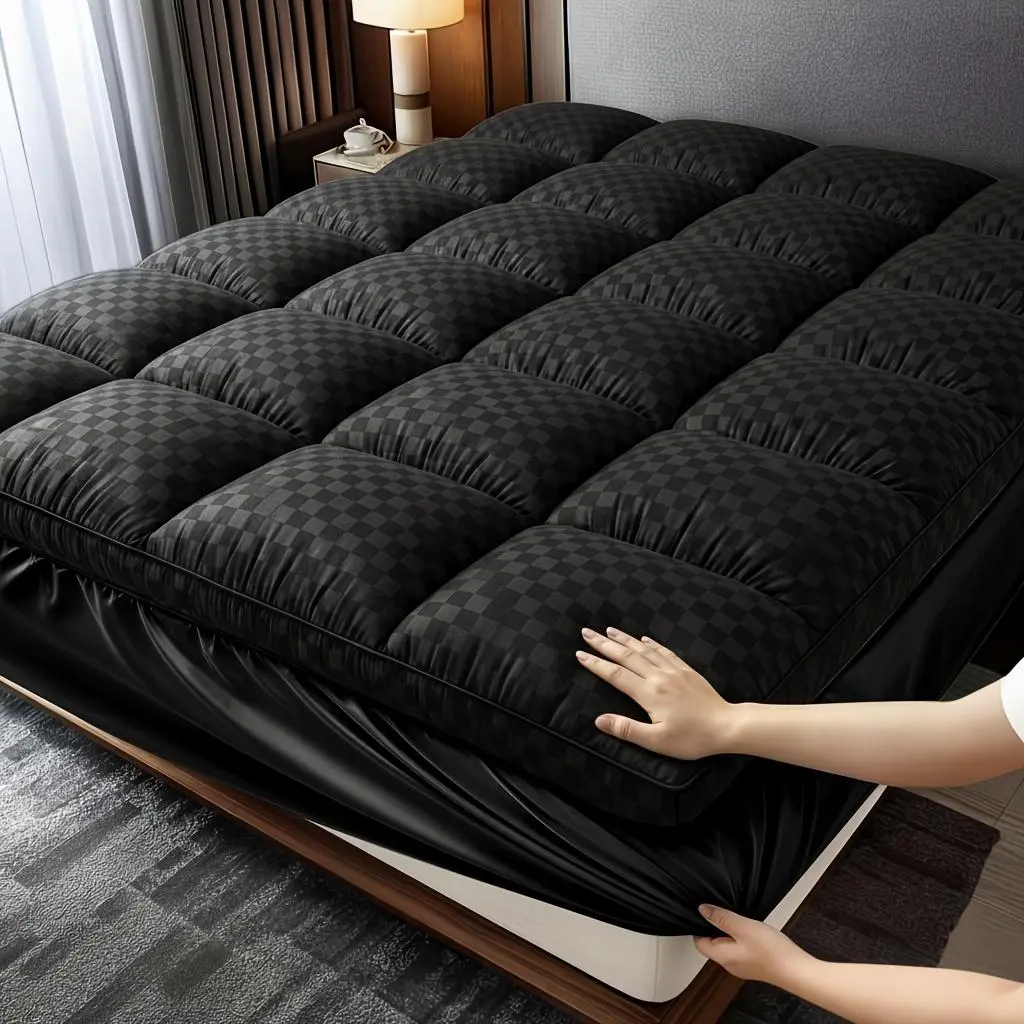 Single Deep Pocket Polyester Mattress Protector - Non-slip, Comfortable, Breathable, 15% Memory Foam, Water-resistant, Spill-proof, Stain-resistant, Machine Washable - Ideal for Bedrooms, Student Dormitories