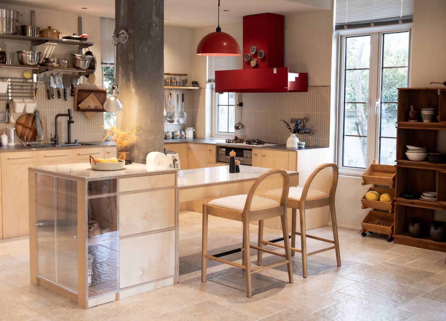 DAYALANE Modern Salem Rattan Bar Stools Set of 2 - Beige Black White Gray - Counter Height Barstools with Wood Legs for Kitchens - Elegant Rattan Backrest & Festive Dining Room Chairs DAYALANE Modern Salem Rattan Bar Stools Set of 2 - Beige Black White Gray - Counter Height Barstools with Wood Legs for Kitchens - Elegant Rattan Backrest & Festive Dining Room Chairs