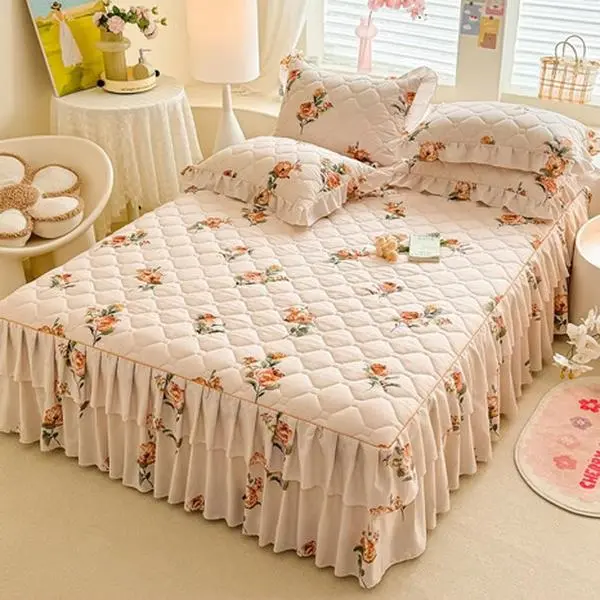 3-Piece Decorative Microfiber Bedding Set - Ruffle Quilted Brushed Macrame Bed Skirt, Flat Weave Floral Linens, All-Season, Non-Slip, Skin-Friendly, Bedding Sets
