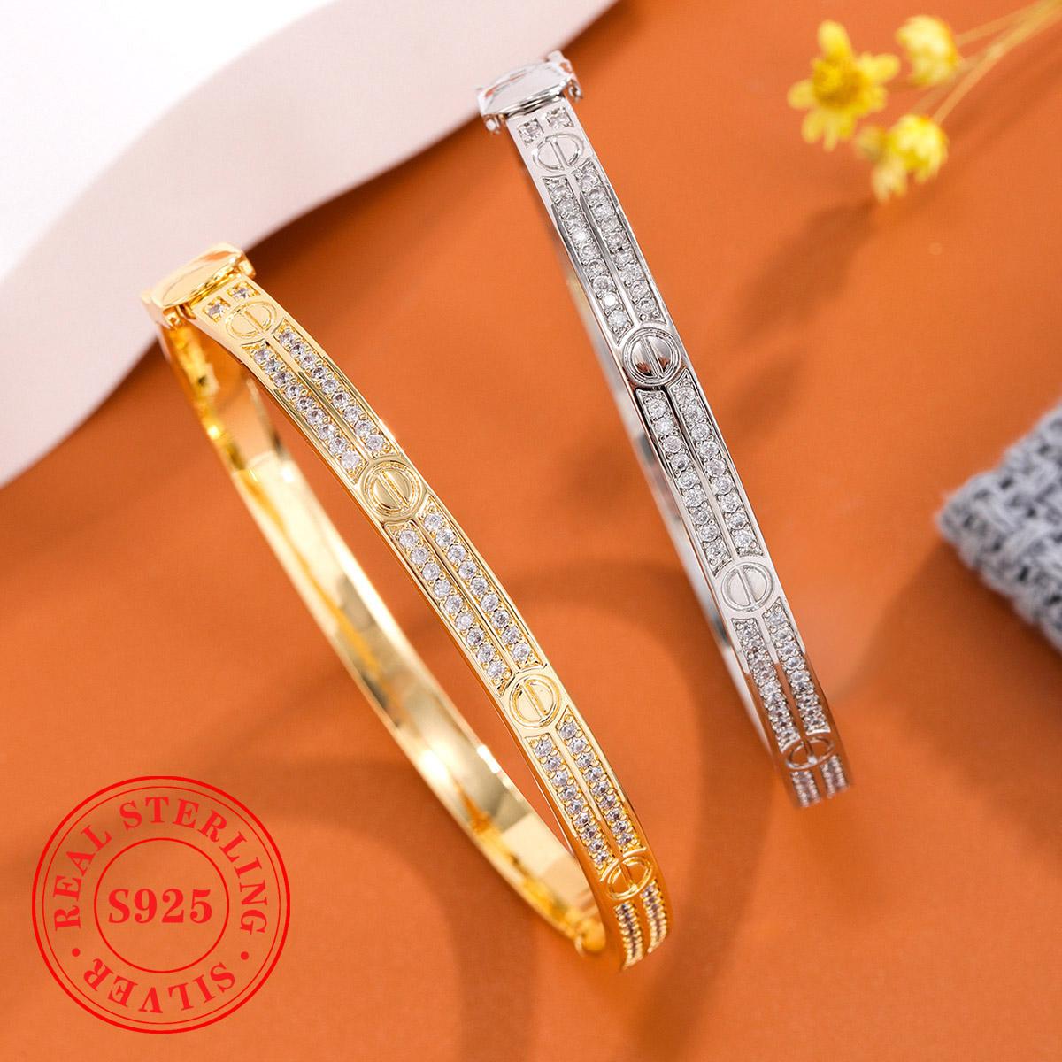 A 925 silver geometric bracelet inset with shiny synthetic zircon temperament elegant ladies high quality jewelry bracelet to send a lover