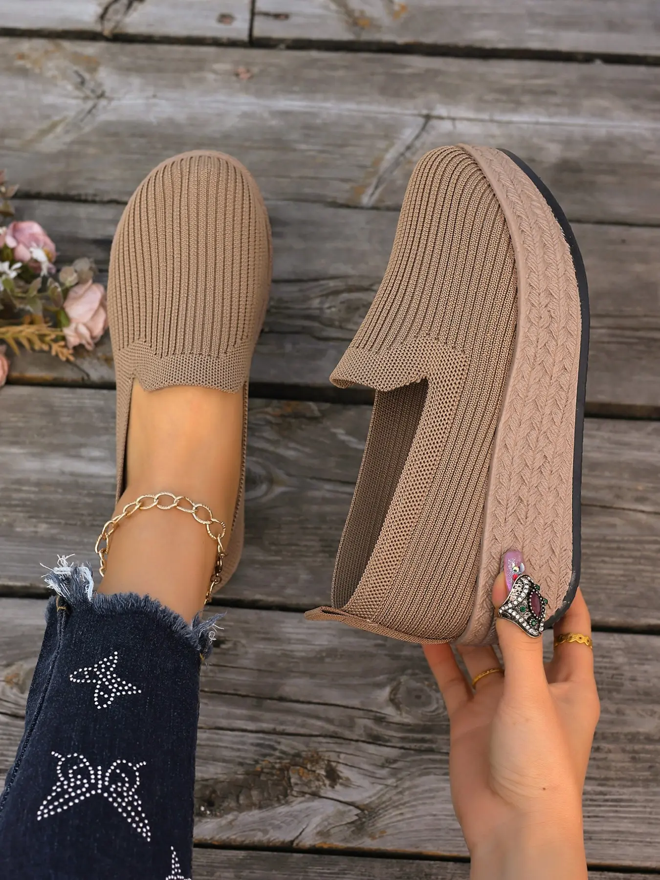 Women's Thick-Sole Wedge Sneakers, Casual Shoes, Casual Fashion Shoes, Lightweight Breathable Knit, Arch Support Pain Relief for All-Day Standing, Work, Shopping and Outdoor Activities