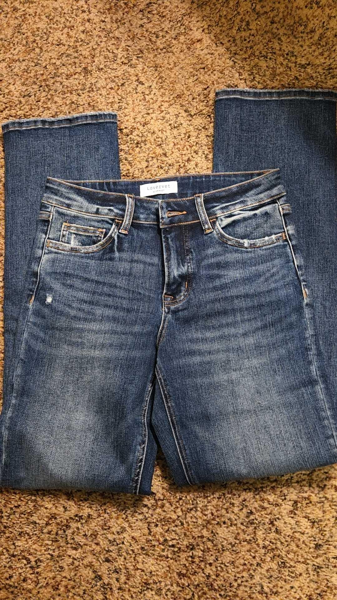 Women's Minimalist Mid Waist Hip Lift Denim Stretch Straight Leg Jeans Plus Size Fit Medium Blue Vintage Blue Retro Medium Blue High Stretch Trendy Denim Trousers for Women Classic Street Womenswear Perfect Gift #TikTokMadeMeBuyIt#Streetwear