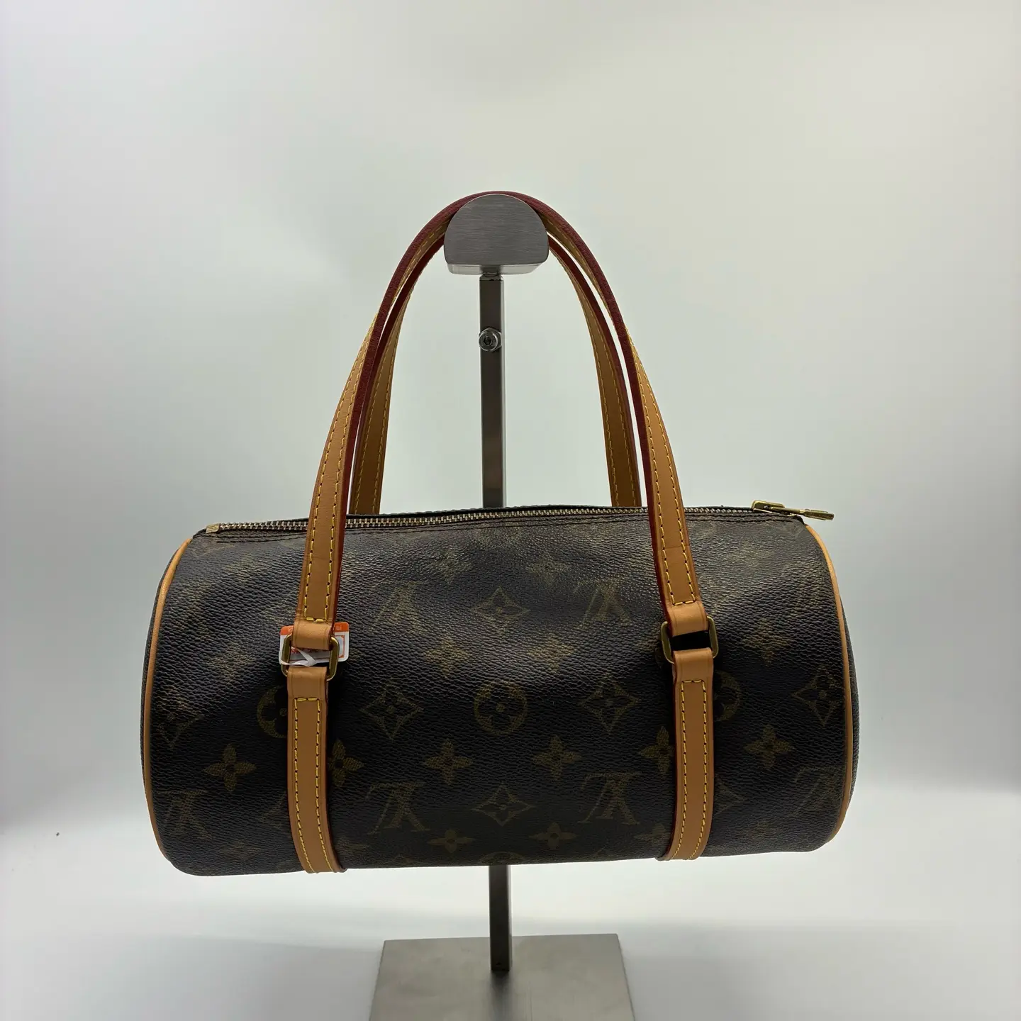 Pre-owned Louis Vuitton Papillon 26 Vintage Monogram Canvas Bag