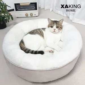 XAKING Donut-Shaped Calming Cat Bed - Ultra-Soft Flannel Nest, Machine-Washable Cushion for Indoor Cats, Kittens