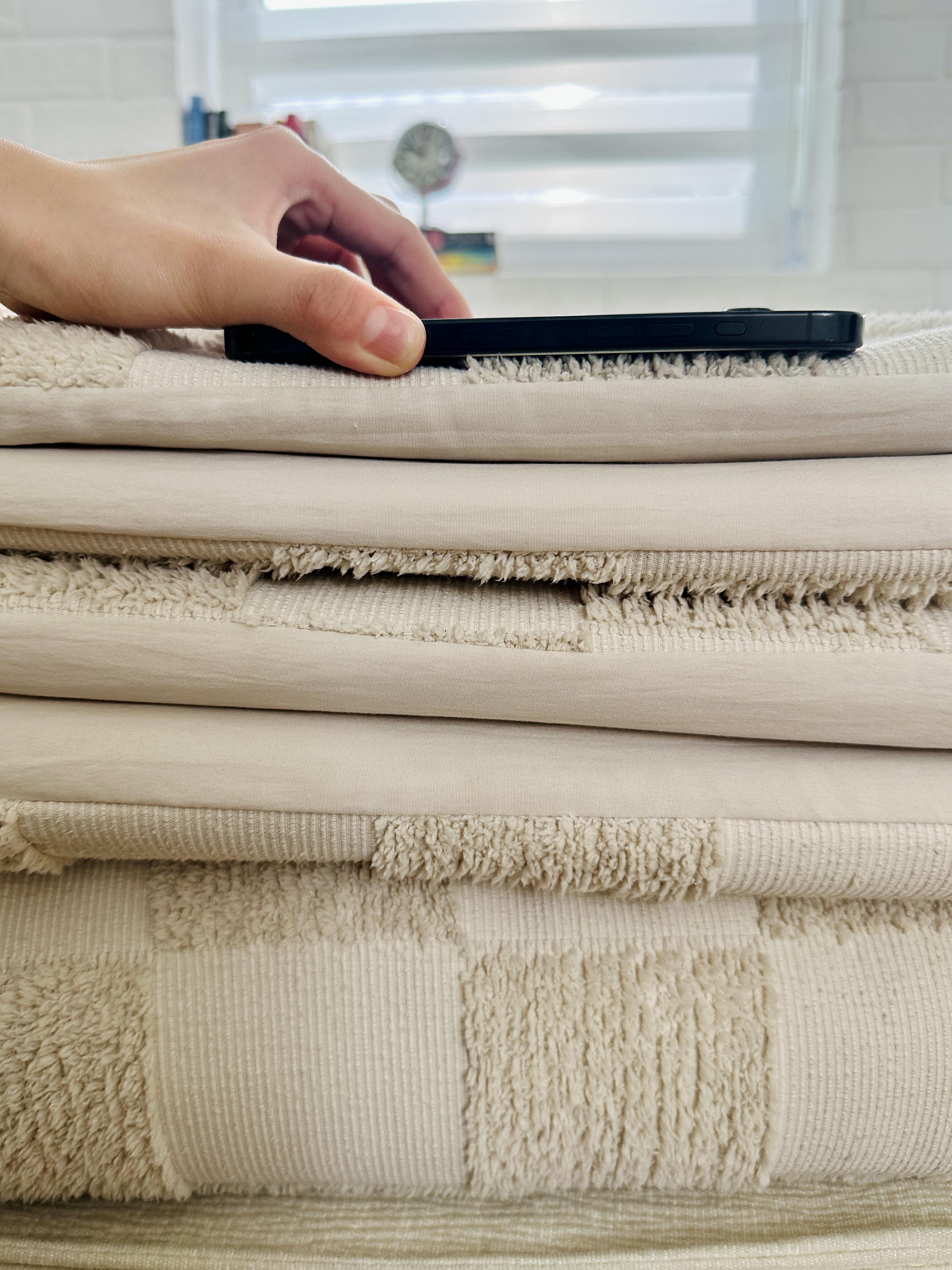 【Spring Glow Up】Bedsure Checkered Farmhouse Shabby Chic Comforter Set ,Boho Tufted Bed Set, King Size Bedding, 3 Pieces, 1 Plaid Geometric Comforter and 2 Pillow Shams,Jacquard Design Soft Breathable Lightweight All-Season Filling OEKO-TEX Certified