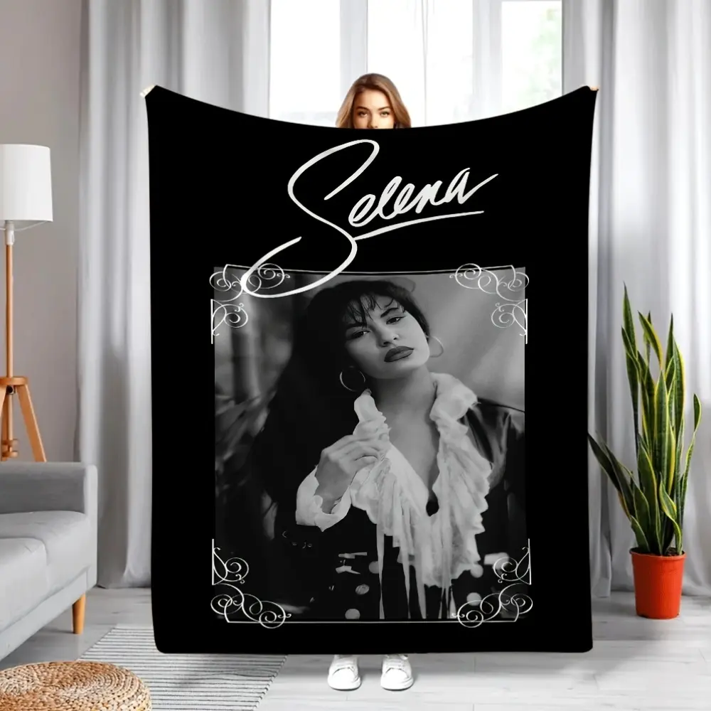Selena Quintanilla Celebrity Theme Microfibre Classic Crochet Blanket - Single-Print Fan Gift, Soft, Breathable, Lightweight, Stain-Resistant, Durable, Multi-Size, Machine Washable for Home & Camping Use
