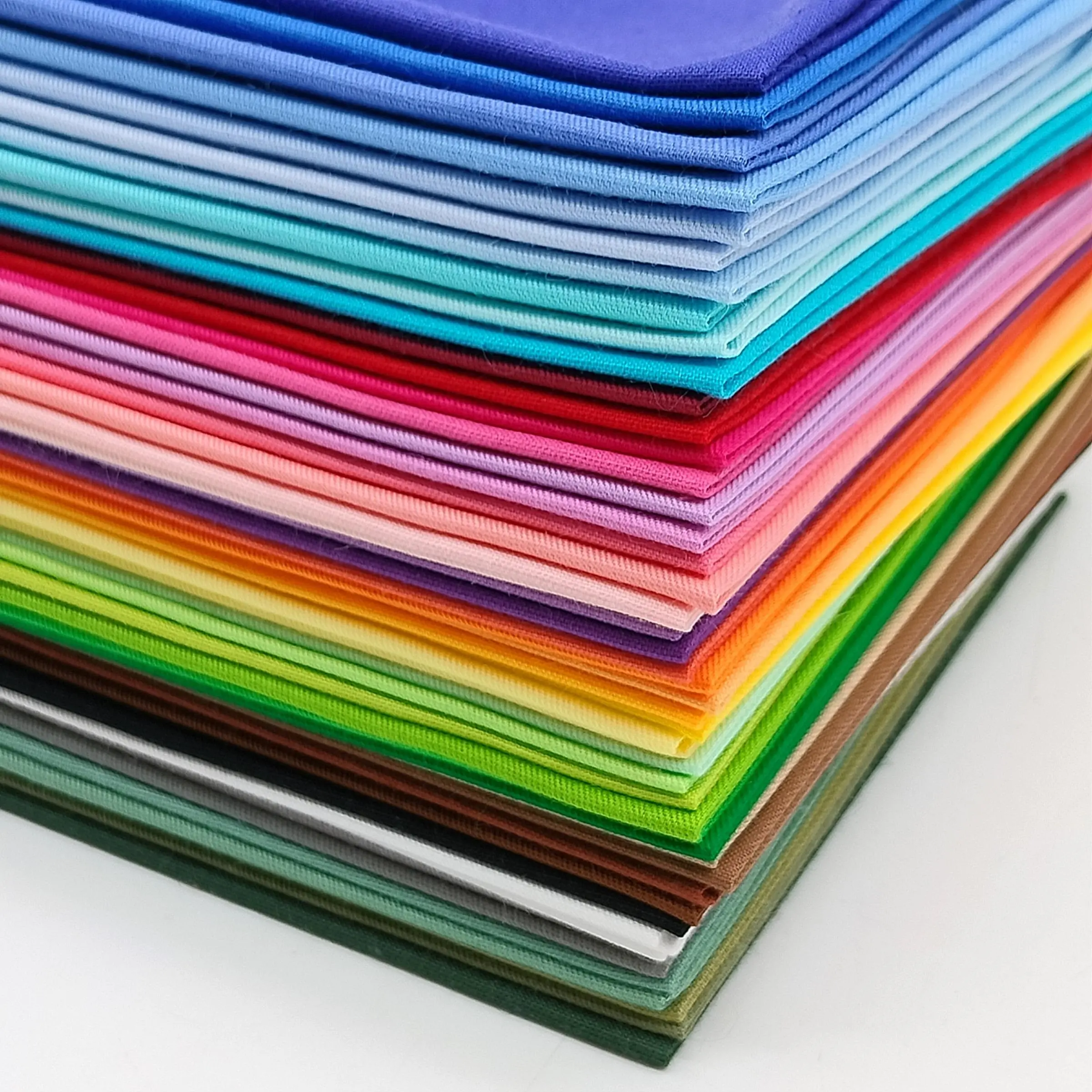 Solid Color Square Fabric, 100pcs/set Pre-cut Square Fabric, DIY Fabric for Handmade DIY Quilting, Doll Fabric and Craft Fabric, Durable Polyester, Durable Polyester Material