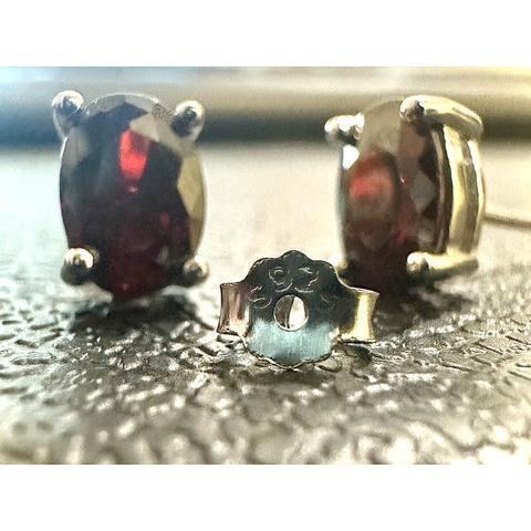 7x4MM Oval Garnet 925 Sterling Silver Earrings Studs