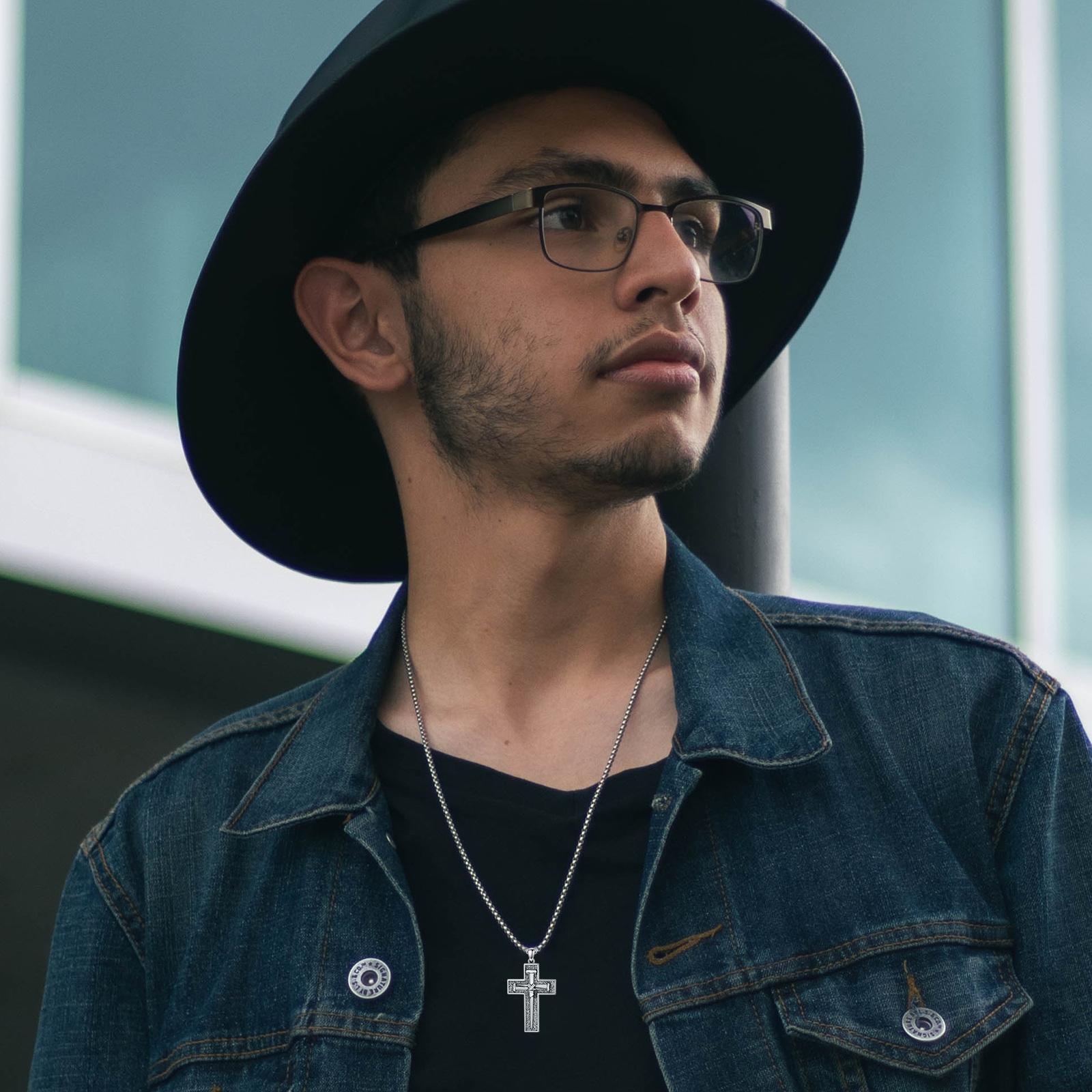 MEIDERBO Three Nail Cross Necklace 925 Sterling Silver 3 Nail Cross Pendant Christian Jewelry Gifts for Men 22+2" Stainless Steel Chain