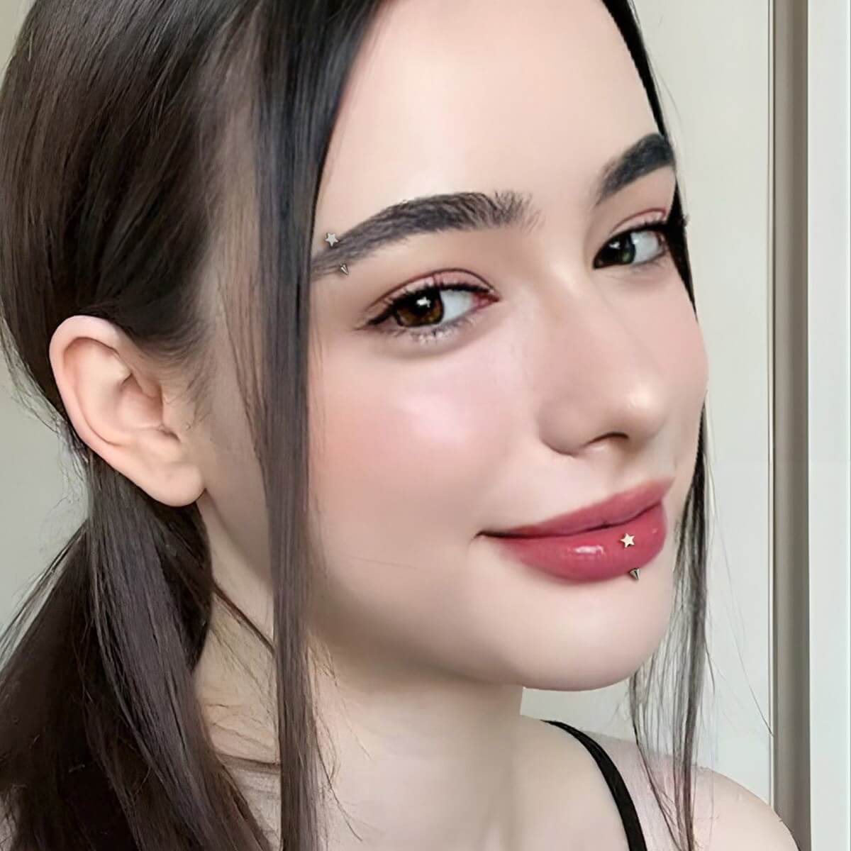 Oufer 16G Titanium Spike Star Rook Piercing Eyebrow Vertical Labret High Polish Piercing Ring