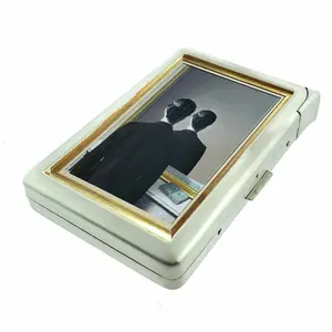 In Frame Art Illustration Metal Case with Built in Lighter