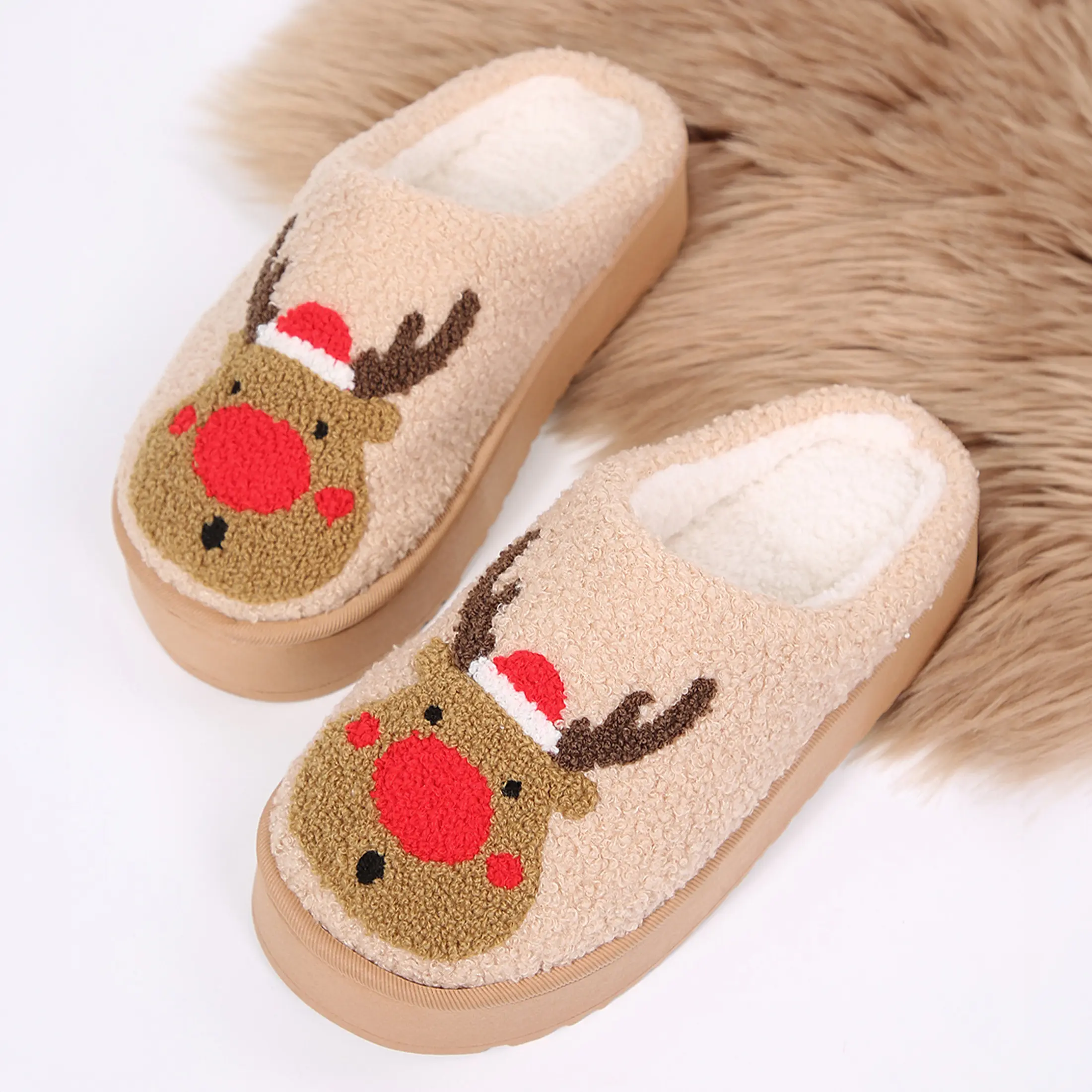 Women's Xmas Elk Shoes Platform Reindeer Cute Cartoon Slippers Memory Foam Soft Plush House Slipper for Indoor Outdoor