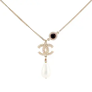 Pre-owned Chanel CC Pearl Drop Necklace with Black Crystal Accent Gold Tone JLP011205