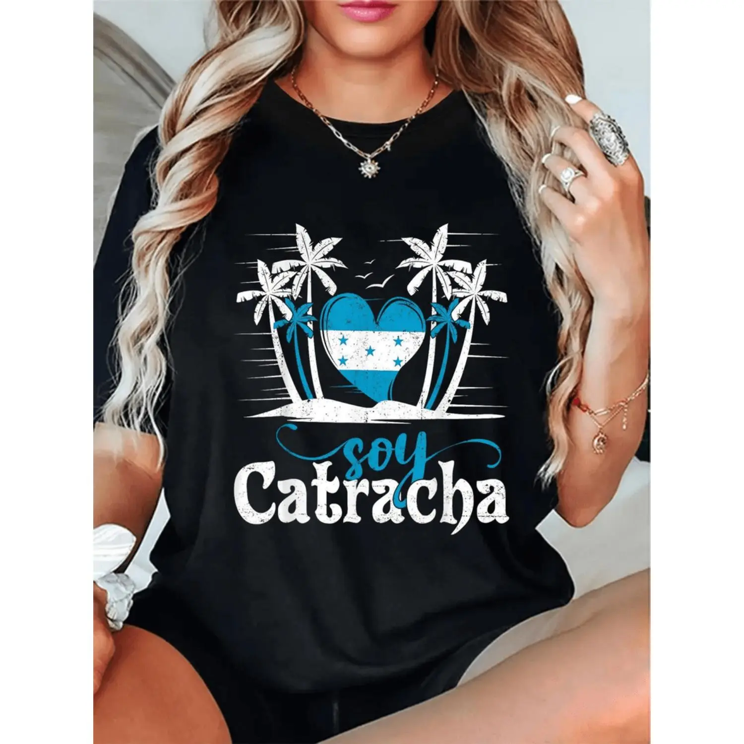 Honduras Flag Graphic T-Shirt With Palm Tree And Heart Design Women's Casual Black Knit Round Neck Short Sleeve Tee Perfect Gift For Hondurans