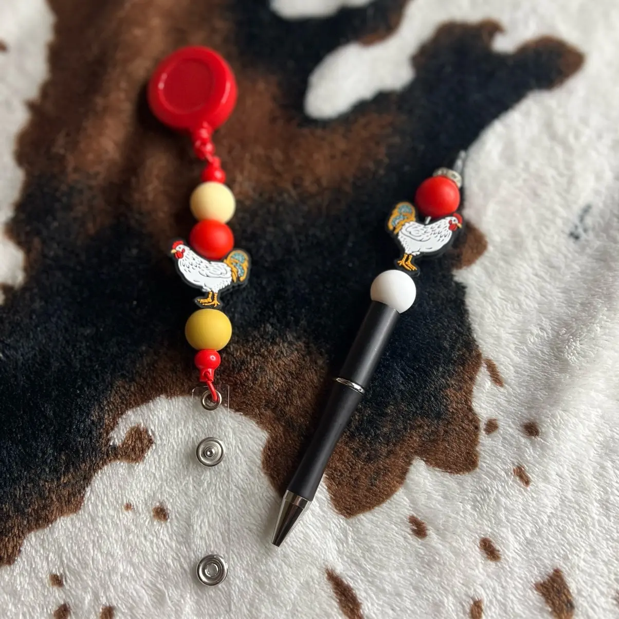 Silicone beaded badge holder