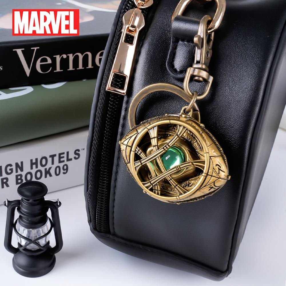 Marvel Iron Man Arc Reactor Doctor Strange Eye of Agamotto Metal Alloy Keychain 1pc Official License Colored Time Stone Container Pewter Keyring Glow in the Dark Power Core Bag Clip Pendant 3D Design Drop-proof Durable Accessory Collection Avengers Gift