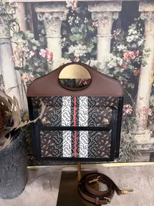 Pre-owned BURBERRY messenger bag Pre-owned BURBERRY messenger bag