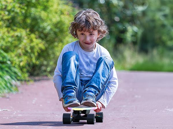 【Spring Sale】High-Speed Electric Skateboard with Remote Control, 32MPH/30MPH/12MPH/9MPH Top Speed, 3000W/1200W/500W/450W Motor, Powerful Electric Longboard Skateboard to Scooter for Adults ＆Teens Removable Battery Quick Replacement