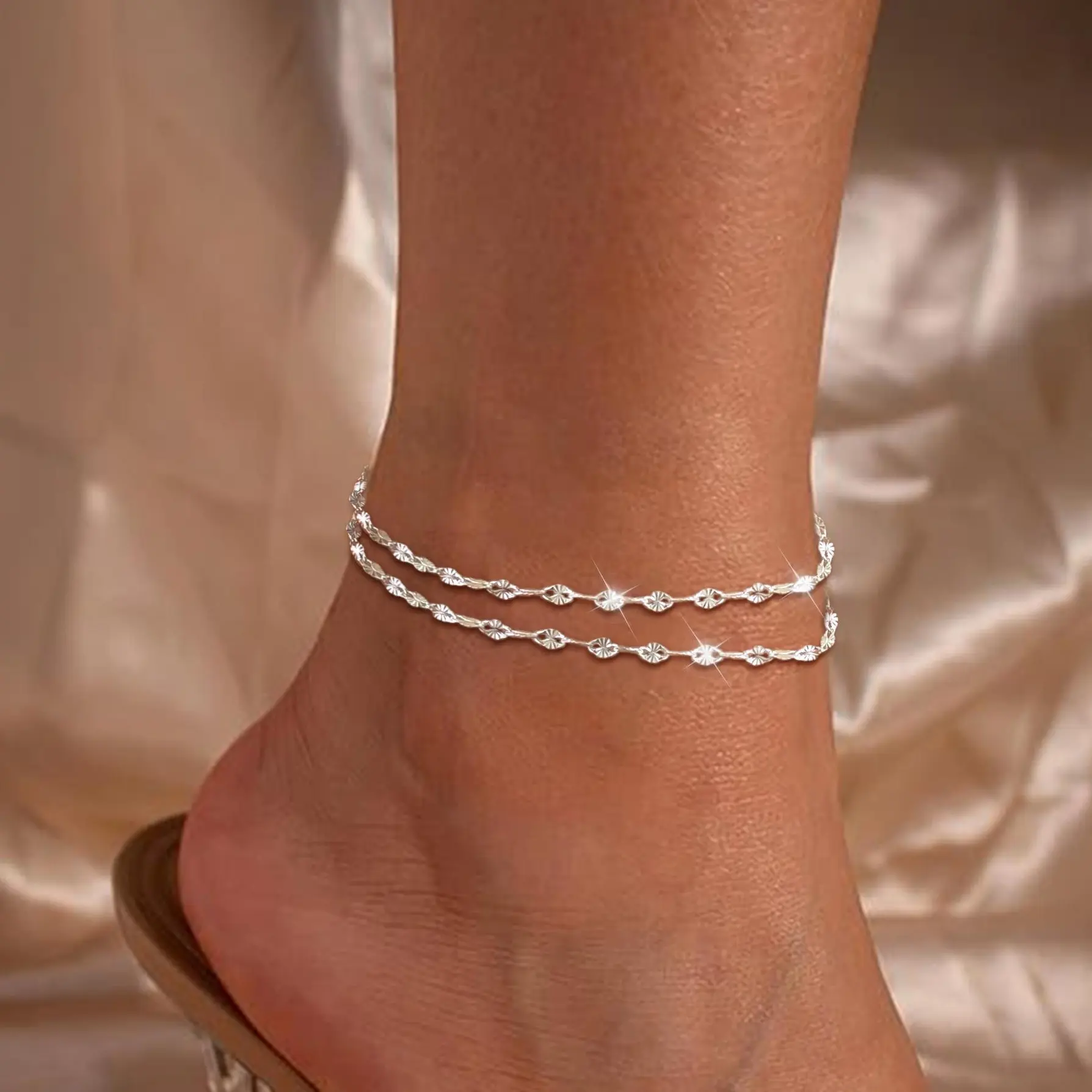 Loyalove 14K Gold Plated Dainty Layered Ankle Bracelets for Women, Waterproof Gold Link Chain Anklets Non Tarnish Set Pack Summer Beach Jewelry Gift