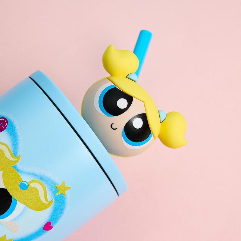 【 New Year's gift】MINISO Powerpuff Girls Gradient Stainless Steel Straw Cup 900ml 30oz Travel Mug Cute Design Durable Eco Friendly Perfect for New Year's gifts