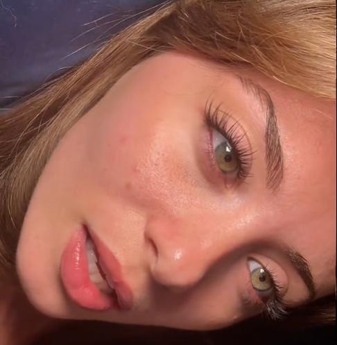 Flora Kit l B&Q Ultra-Thin Invisible Band Natural Look Cluster,featherlight and wispy Eyelashs for DIY Extensions at Home,C Curl 8-18mix Lightweight Vacation Fake Lash Makeup Cosmetic Feb Stockup