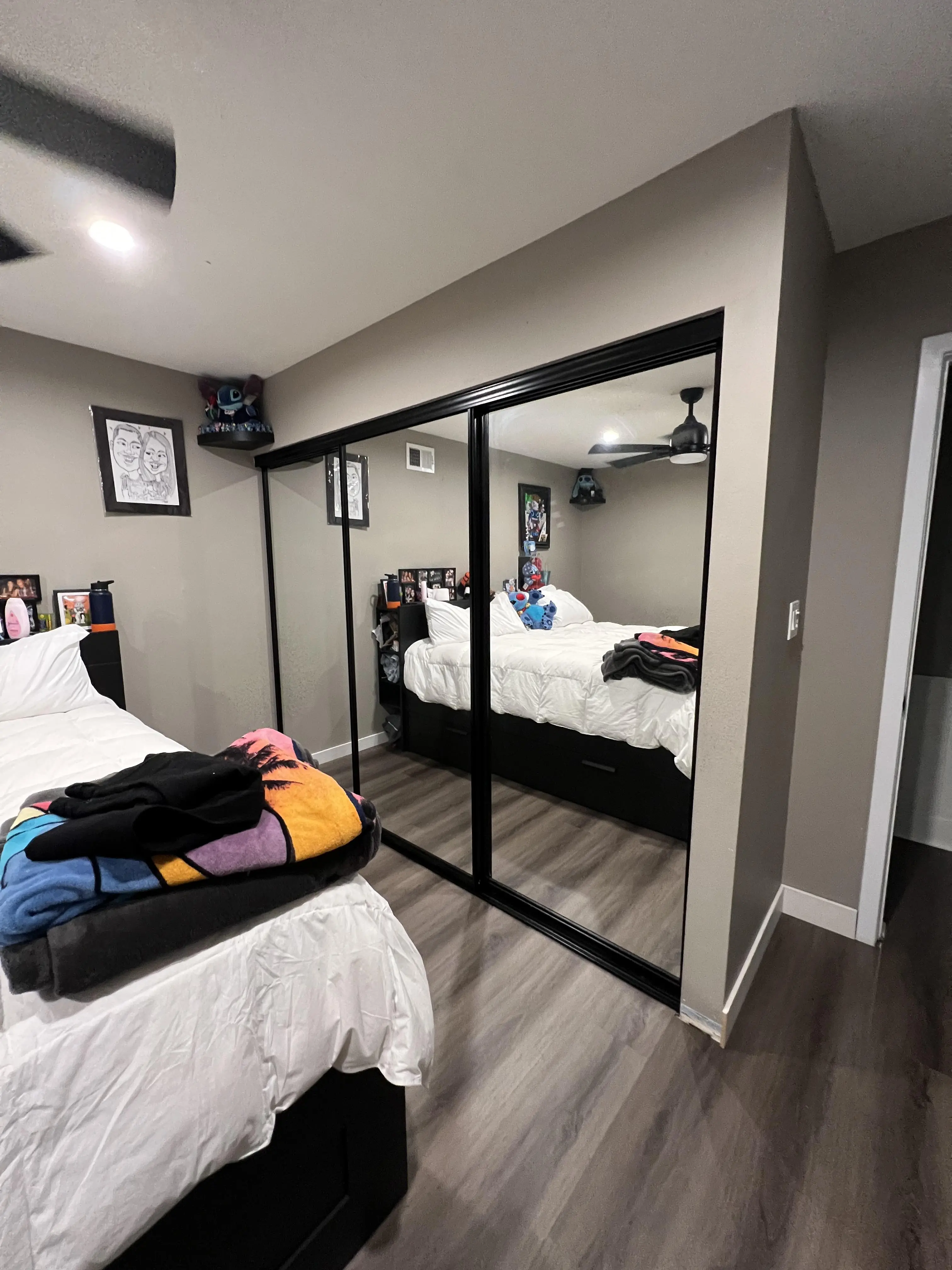 Black Miror Closet Door Set Black Miror Closet Door Set