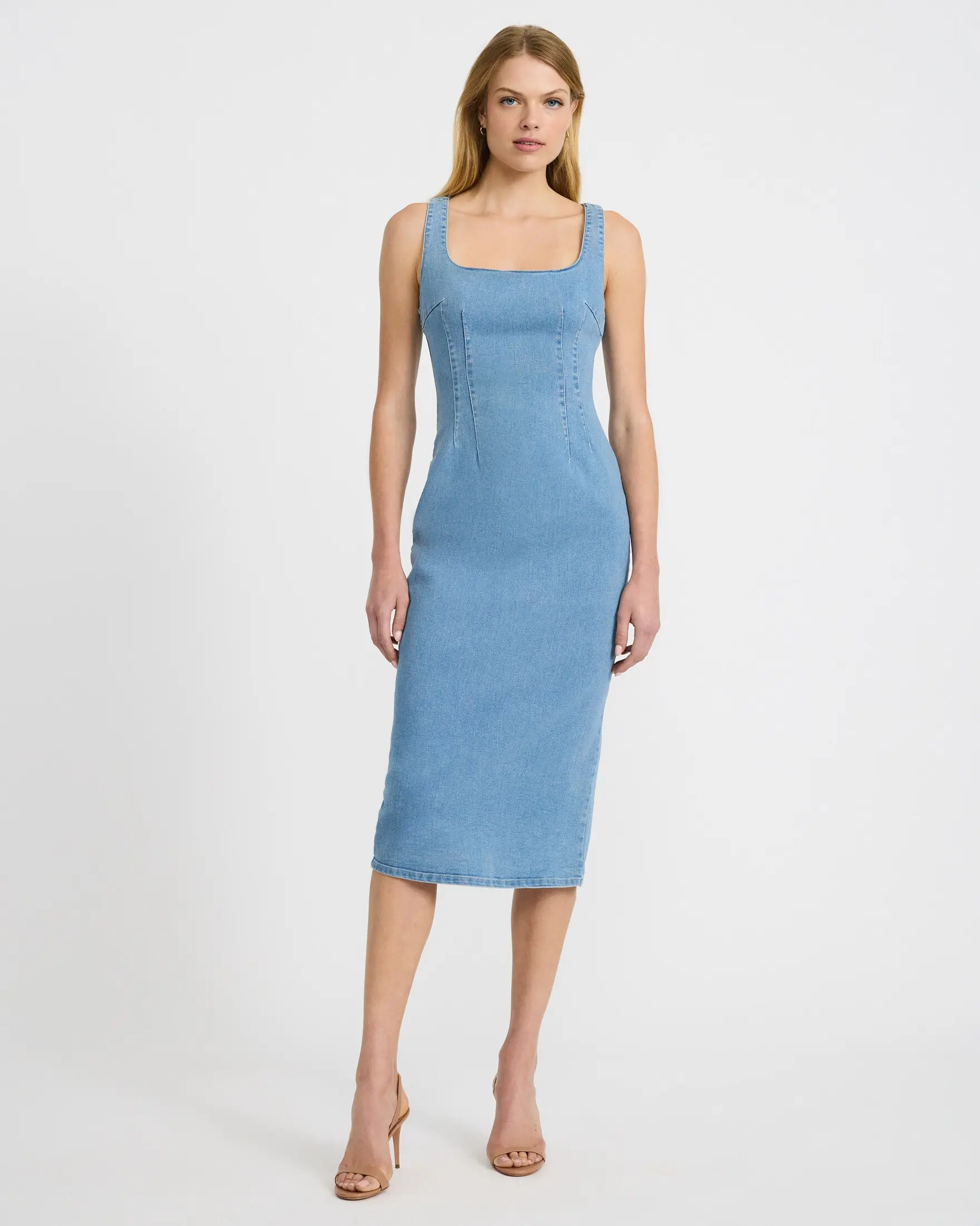 Express Women's Stretch Fabric Denim Blend Mid-Length Sheath Dress, Scoop Neck, Seam Detail, Zipper Accent