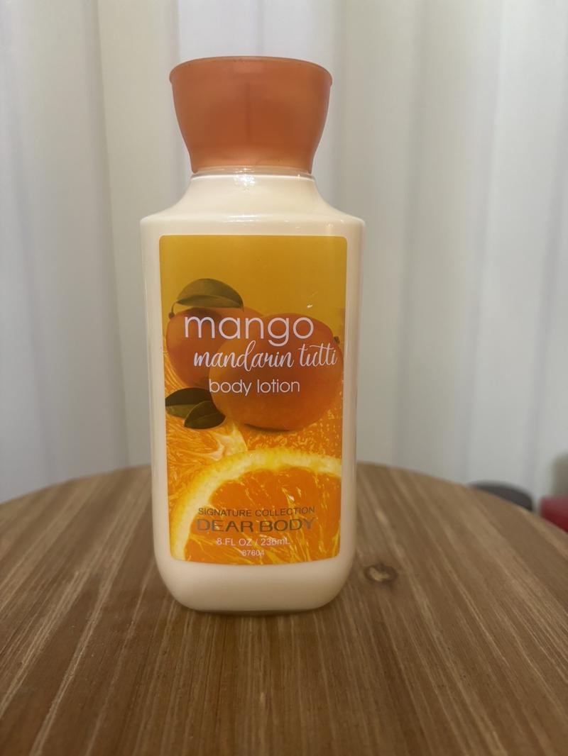 Dear Body lightly fragrance lotion Body Care Scented Cosmetic Skin Care Hydrating Moisturize Smooth Aloe Blend Grape Vitamins Comfort