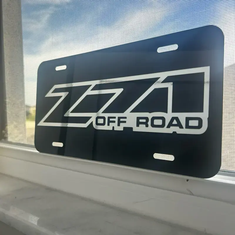 Z71 Off Road License Plate - Customizable and Durable