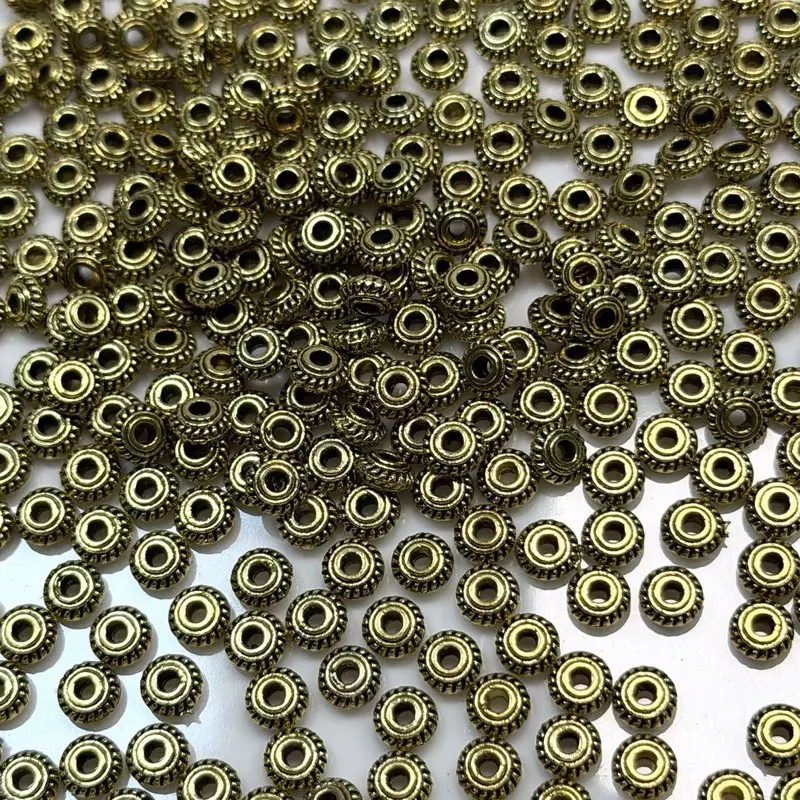 M04. 4mm Vintage Silver Spacers 20ML