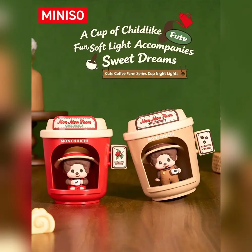 MINISO Monchhichi Coffee Farm Collection Cute Cup Night Light | Soft LED Glow, Bedside Lamp & Room Decor Gift MINISO Monchhichi Coffee Farm Collection Cute Cup Night Light | Soft LED Glow, Bedside Lamp & Room Decor Gift