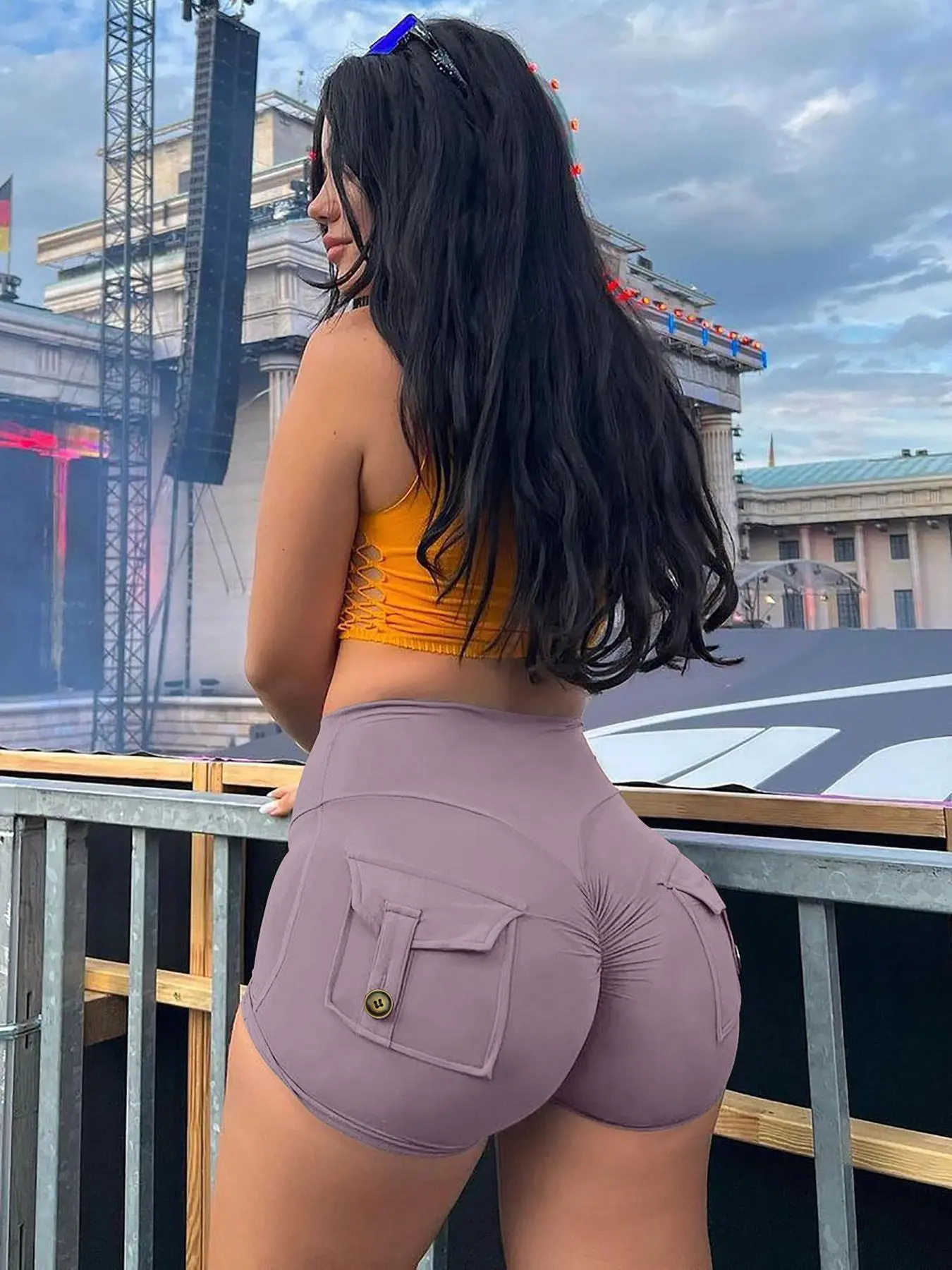 Women's Plain Ruched Pocket Skinny Shorts, Chic Casual Shorts, High Stretch Shorts for Daily Wear, Ladies' Bottoms for All Seasons, Elastic Hem Shorts, Casual Fashionable Shorts