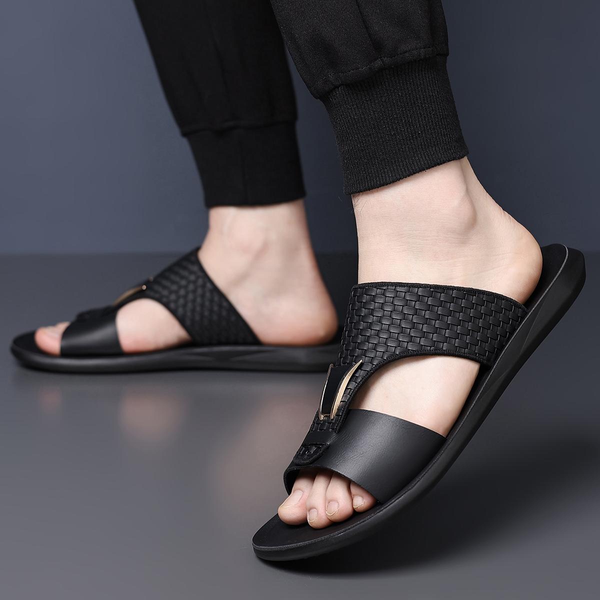 Summer Secret Men's Black/White Lightweight and Comfortable Sandals for Men with Arch Support and Anti-Slip Sole, Comfortable Shoes for Wide or Narrow Feet, Stylish Slippers for Beach and Indoor Use