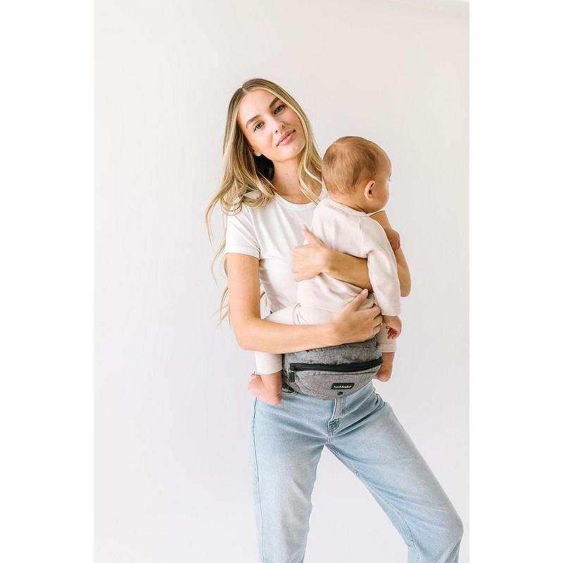 Tushbaby Ergonomic Hip Seat Carrier for Babies and Toddlers 0-3yrs, Safety Approved, Structured Support, Convenient Pockets, Feeding Aid, Durable YKK Zippers, Foam-Free Build