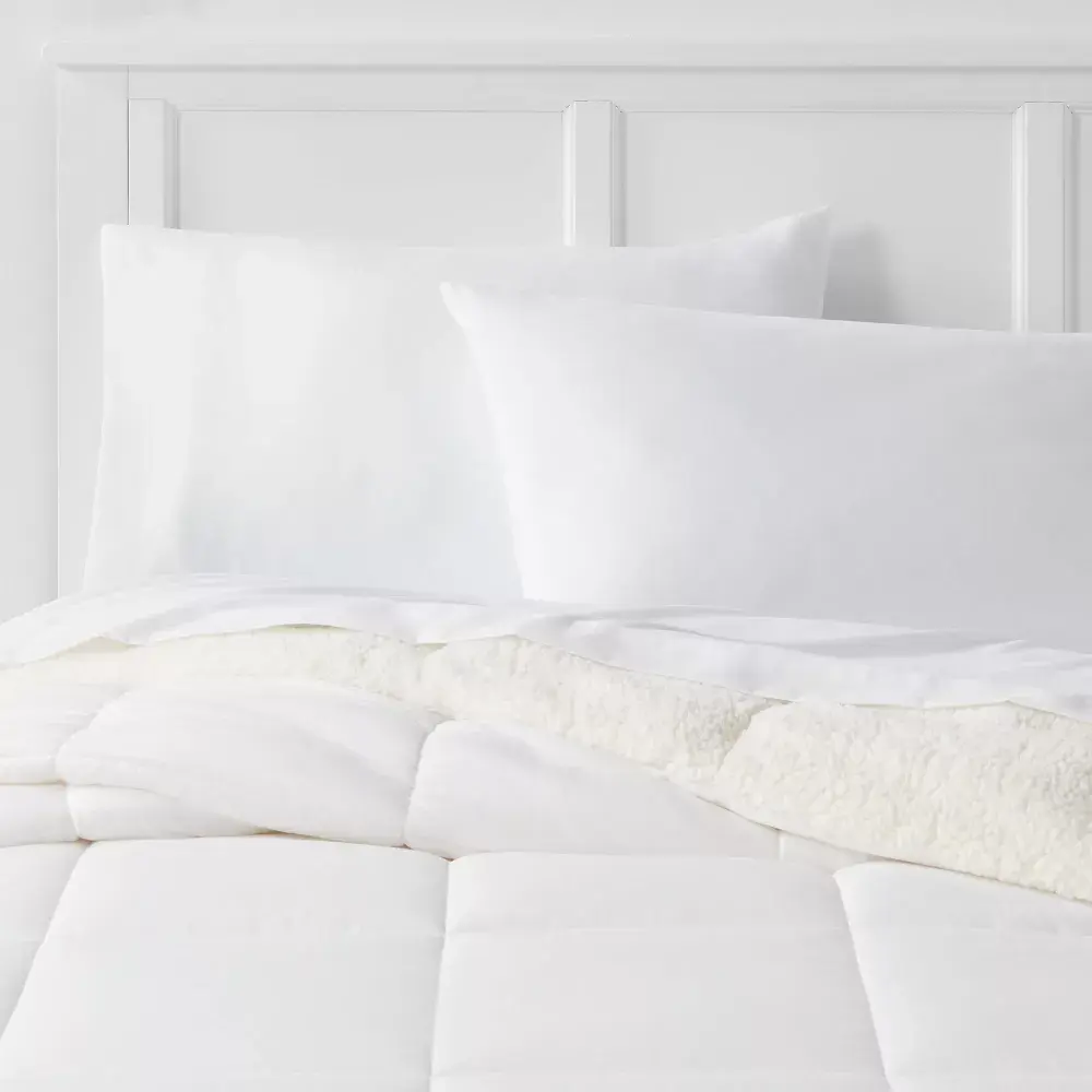 Room Essentials Faux Shearling Reversible Comforter Sherpa