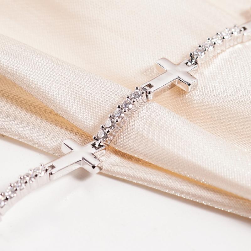 Delzzad 0.9ct Cross Adjustable Bracelet Synthetic Moissanite Copper Bracelet Engagement Wedding Anniversary Perfect Gifts