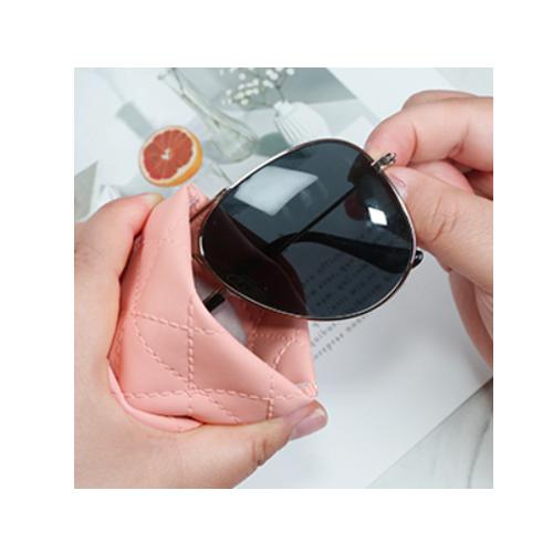 Latest Fashion Makeup Storage Bag,Cosmetic Pouch, Soft Material Lightweight GlassesCase, Unisex Eyewear Accessories for Everyday Use Latest Fashion Makeup Storage Bag,Cosmetic Pouch, Soft Material Lightweight GlassesCase, Unisex Eyewear Accessories for Everyday Use