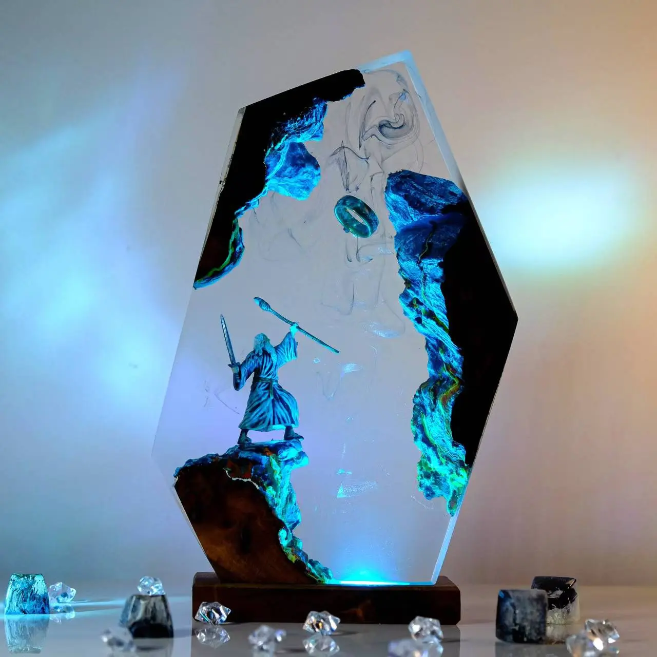 Lord of the Rings Gandalf & 1 Ring Resin LED Night Light - Handcrafted Solid Wood USB Bedside Lamp, Fantasy Art Man Cave Decor, Funky Unique Home Decor Gift for Boyfriend, Room Decor, Unique Room Decor