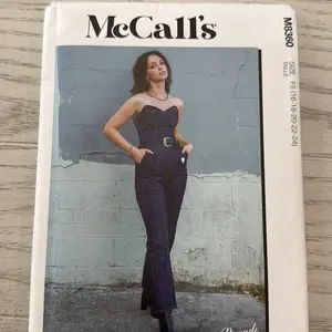 McCalls 8360 sewing pattern