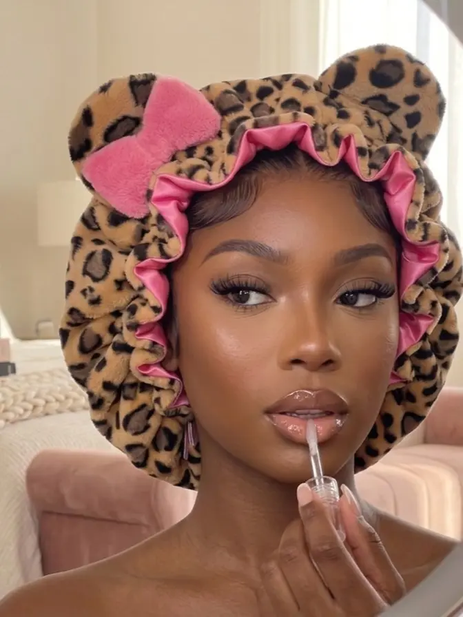 Women's Hooded Teddy Sleep Bonnet - Pink Leopard Print, Water-Resistant Adults' Curly Hair Protective Nightcap for Haircare & Styling