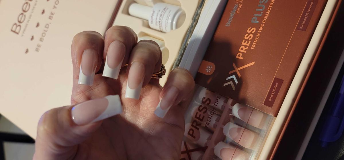 Item: L-Square-Pink-224Pcs-16Sizes-Kit-w/UV Lamp