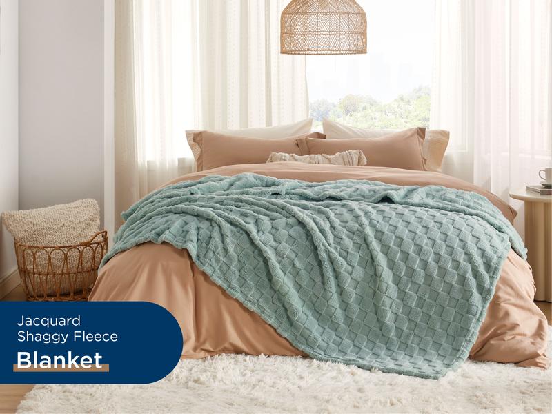 Bedsure Ultra Soft Cozy Microfiber Fleece Blanket for Couch Bed - Super Soft Plush Lambskin Blanket with Classic Plaid Pattern for Home Office Sofa Bed Room Accessories Travel Essentials Bedsure Ultra Soft Cozy Microfiber Fleece Blanket for Couch Bed - Super Soft Plush Lambskin Blanket with Classic Plaid Pattern for Home Office Sofa Bed Room Accessories Travel Essentials