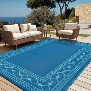 Double-sided Reversible Outdoor Rug with Plastic Straw Material Modern Frame Solid Color Foldable and Washable for Patios RVs Beaches Campsites and Other Locations
